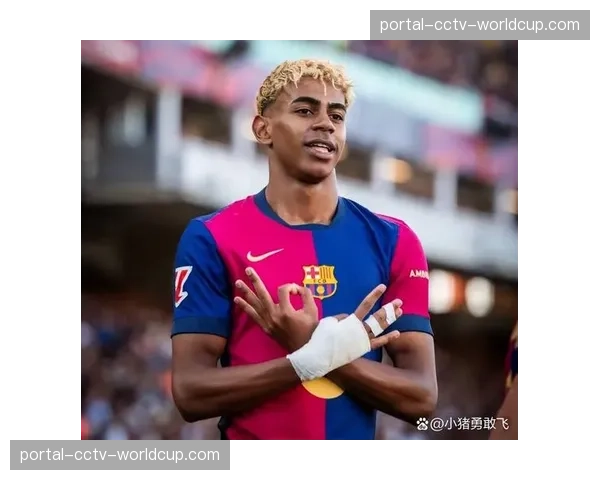 罗马诺：巴萨与17岁天才亚马尔续约至2030年，解约金10亿欧元。